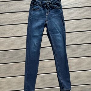 American Eagle; Next Level Stretch; Deep Blue Jeggings; Minor Wear; Womens US 4